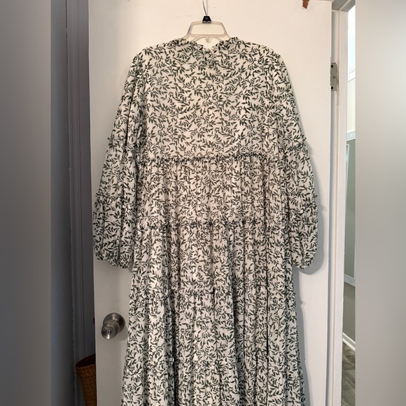 Garden Reverie Maxi Dress - Picture 3 of 9